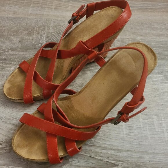 Red Wedge Leather Sandals 7.5, AEROSOLES - Picture 2 of 8